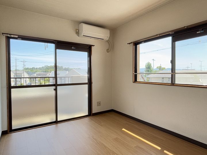 ハイツ百合の木Ⅰの居間