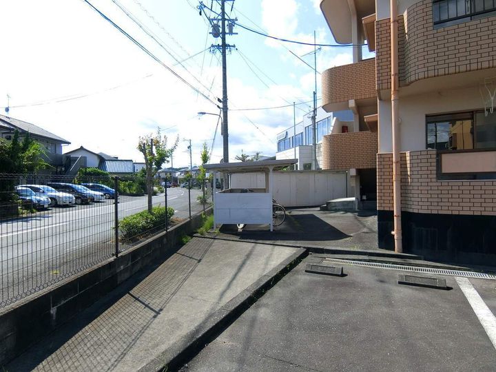 ハイツ百合の木Ⅰの外観