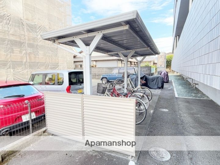 中央ブレインA102の外観