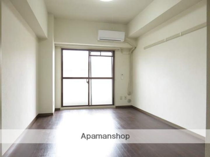 リエス浜松駅南の居間