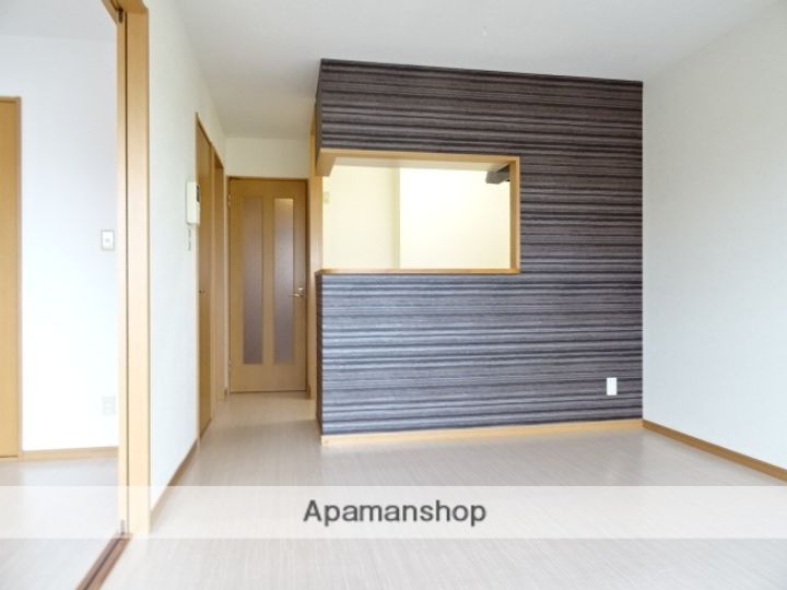 フロイデ宮竹302の内装