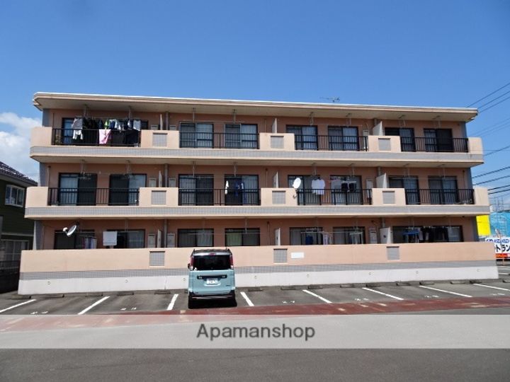 ルミエールKの外観