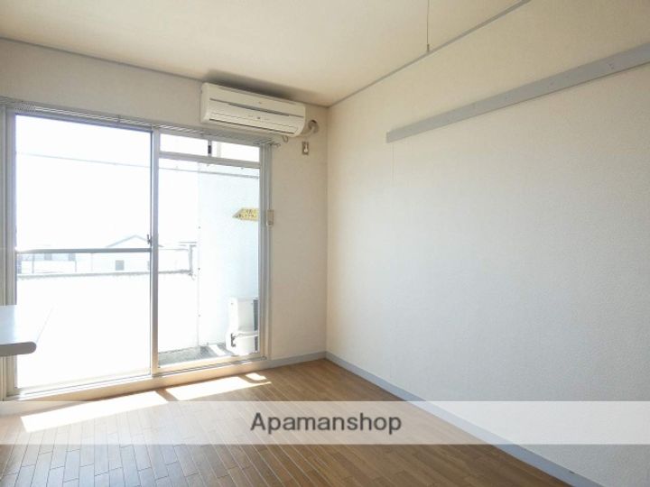 カレッジタウンウィングの内装