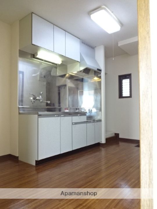 クラストピアの内装