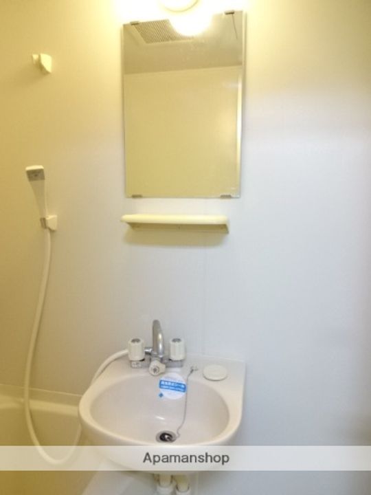 クラストピアの内装