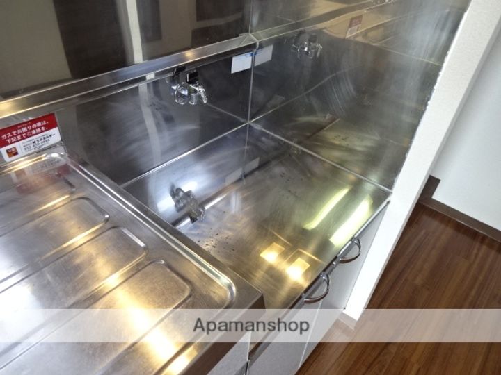 クラストピアの内装