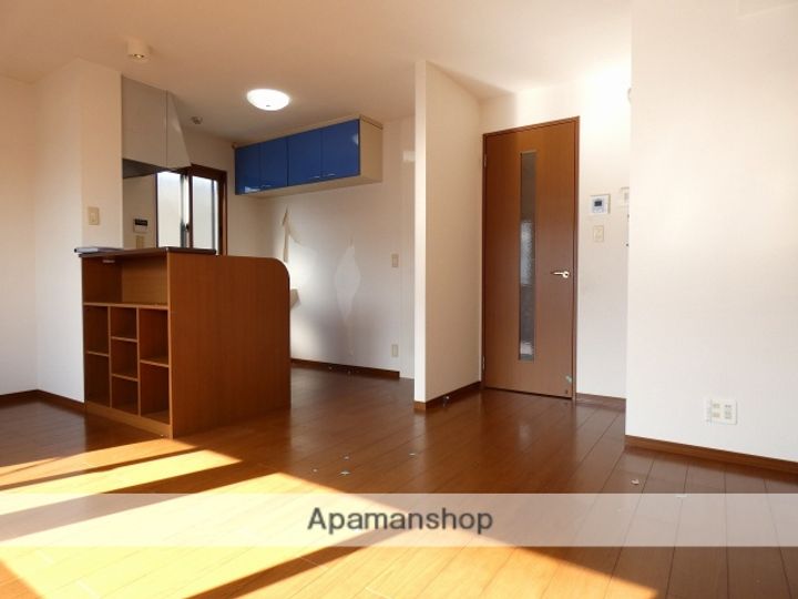 リビングタウン明ヶ島Bの内装