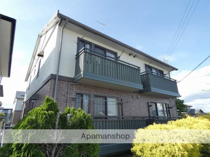 リビングタウン明ヶ島Bの外観