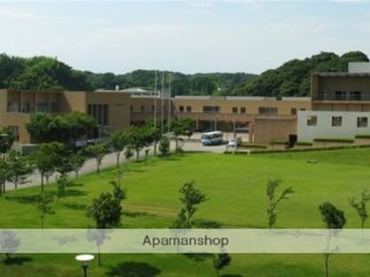 ガーデンハウスCの周辺