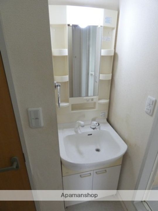 プラネット・テンAのその他画像