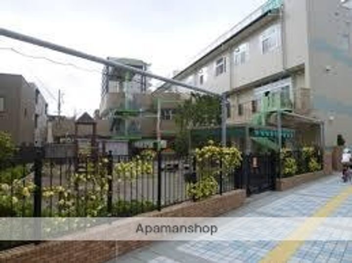 MAISON’D AMISの周辺
