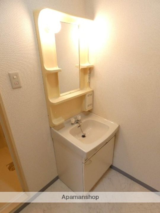 コンフォールのその他画像