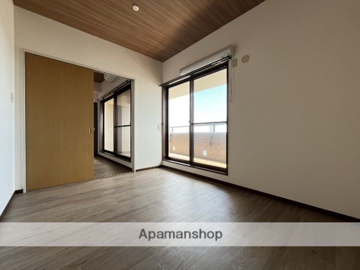 中央ハイツ海老塚A12の内装