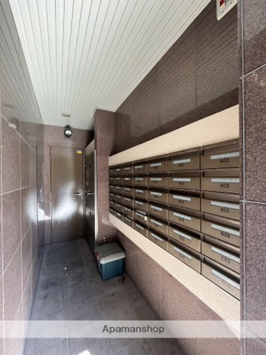 中央ハイツ海老塚A12の外観