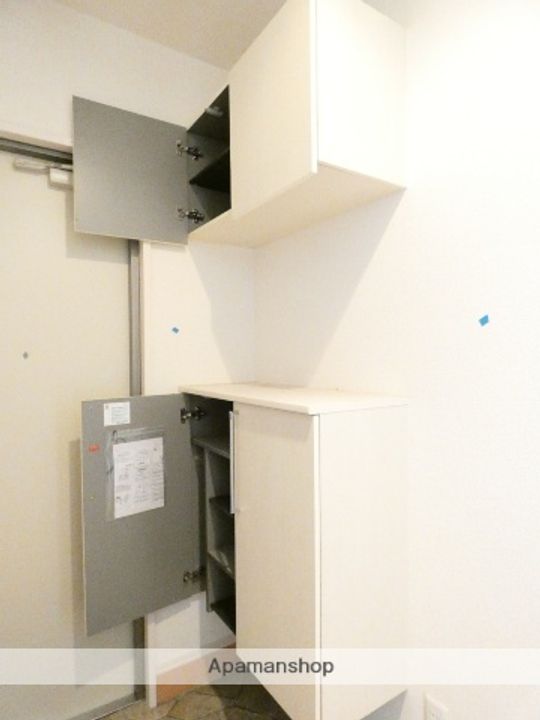 ロイヤルガーデン染地台Aの内装