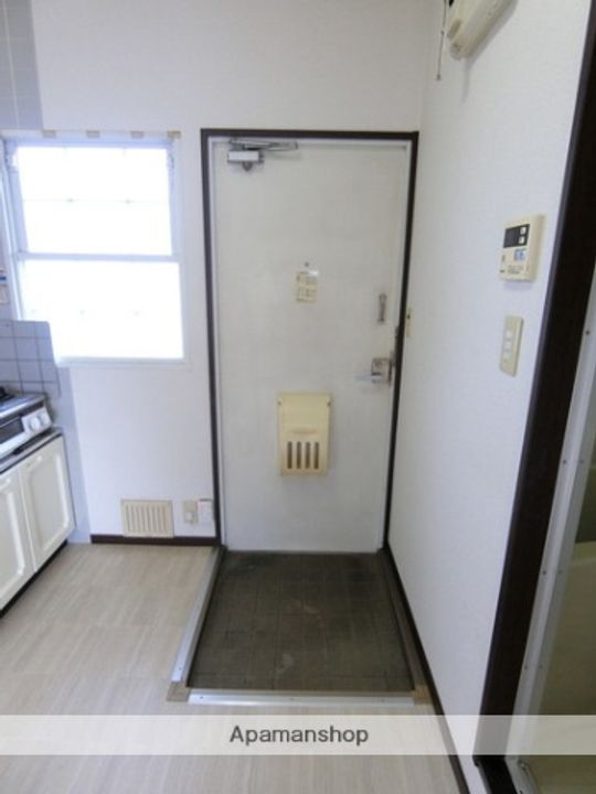 メゾン・ド・パラディの玄関