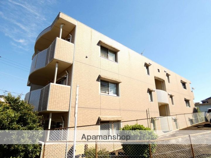 サンライフ鴨江の外観