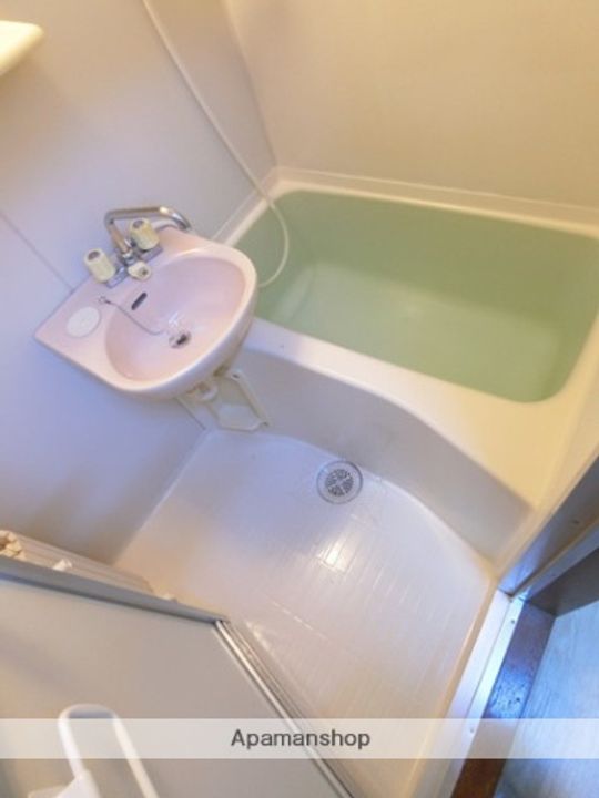 オズハウス1の風呂