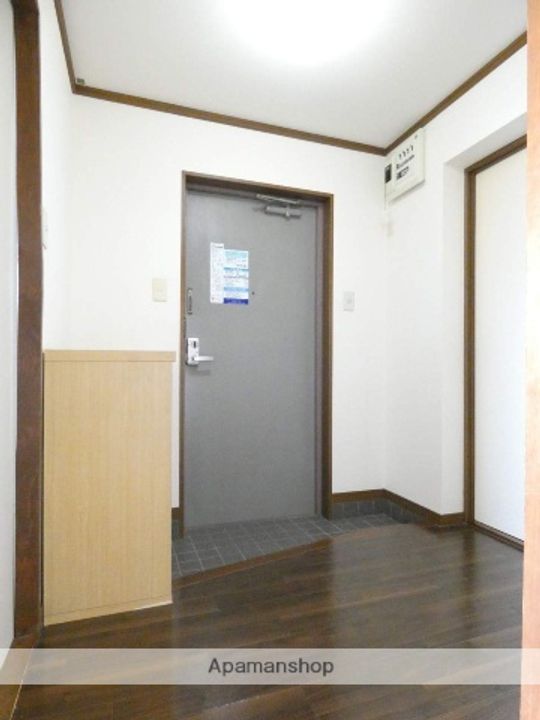 ウィンディホクエンⅠの玄関