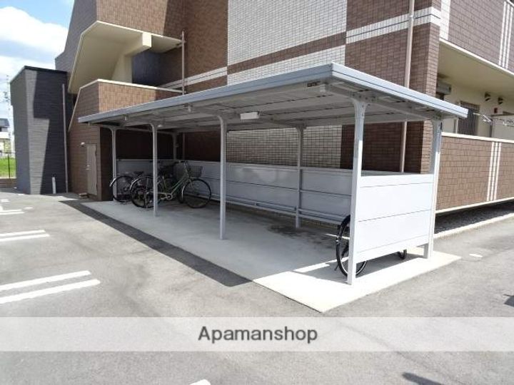 グランシャトーⅢ301の外観