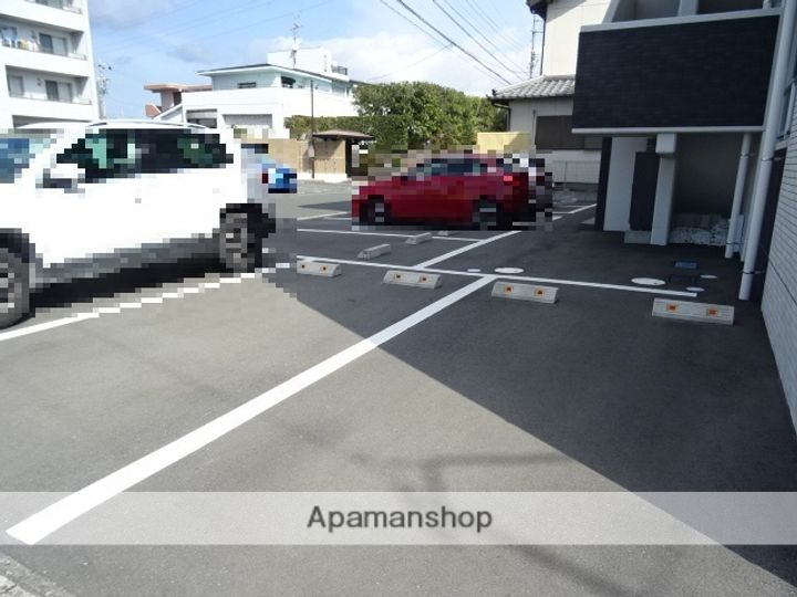 フロイデミーツ半田山の外観