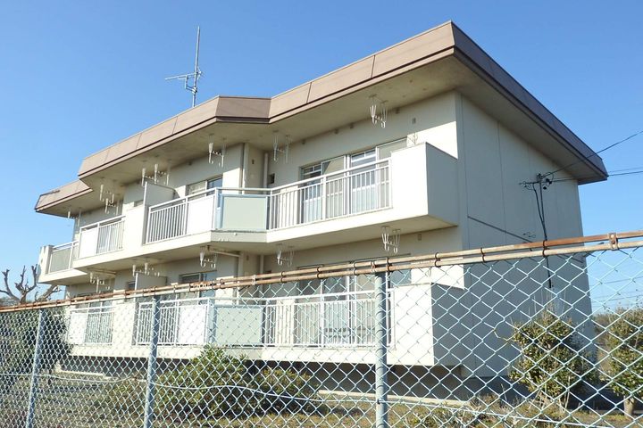 クレスト池新田の外観