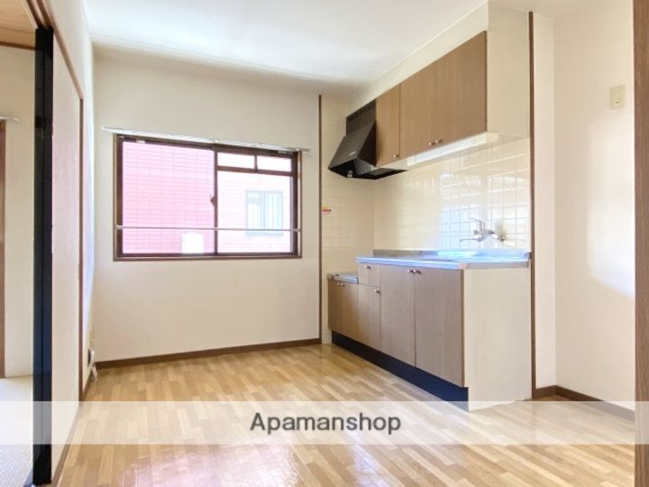 シャルメの居間