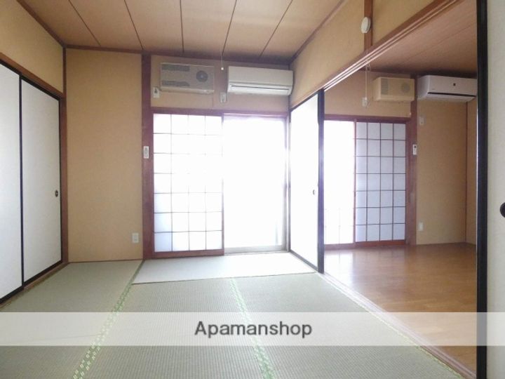 葵東1丁目アパート北の内装