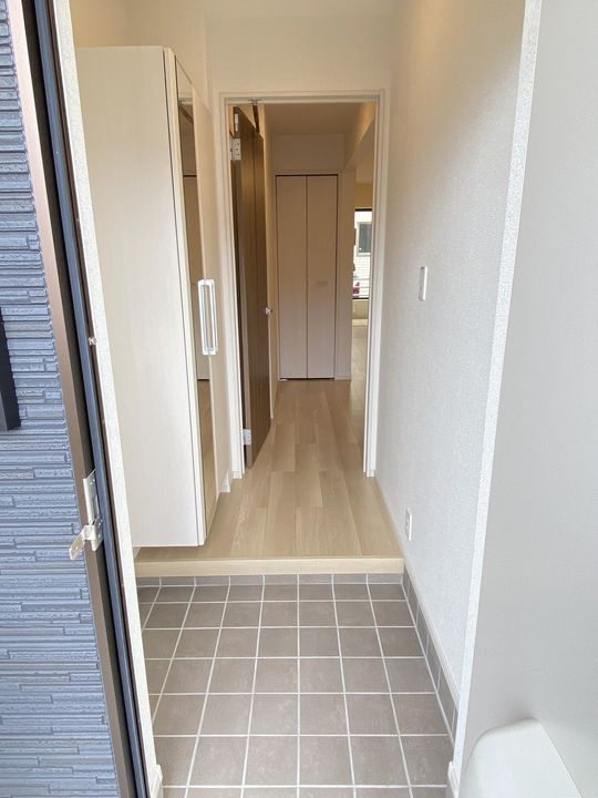 アメニティ・石津の玄関