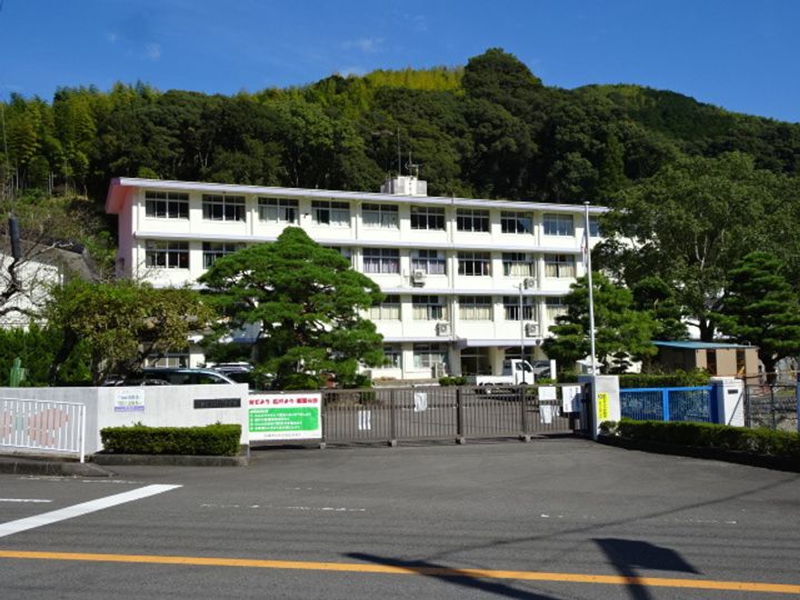 モカ?の周辺