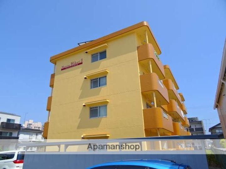 マンションヒカリⅡの外観