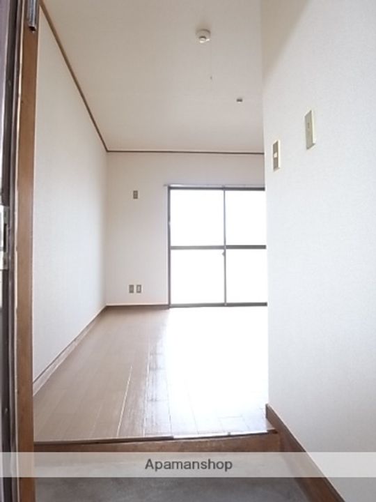 コーポSAITOの玄関