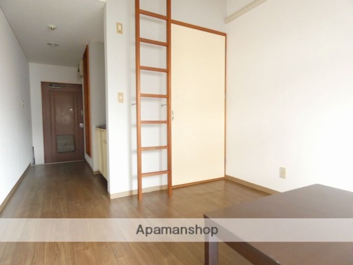 CASA元浜202の内装