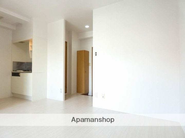 ESPOIR板屋の内装