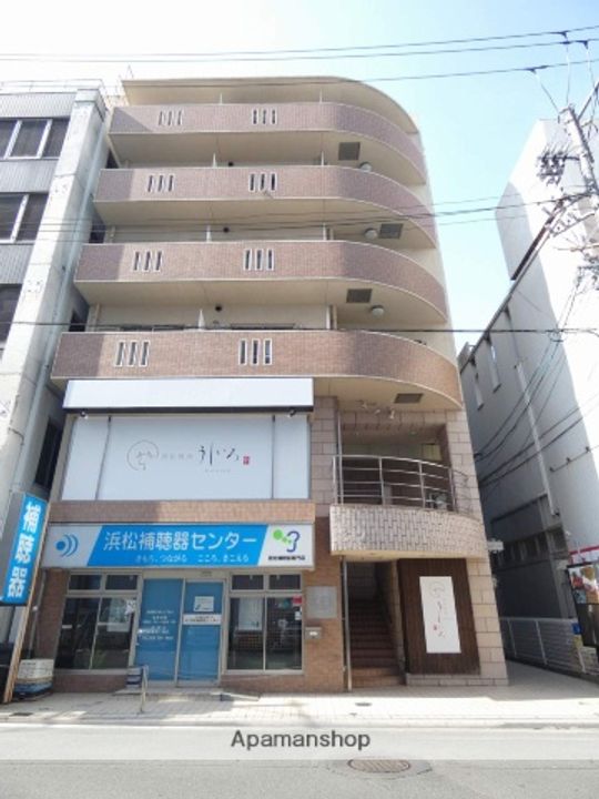 ESPOIR板屋の外観