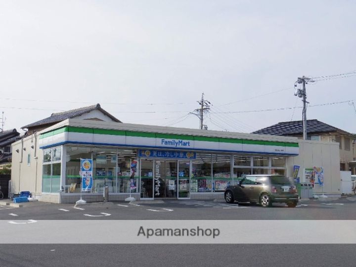 グランシャリオⅣの周辺