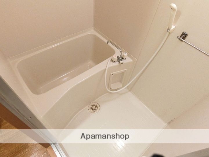 フォレスト102の風呂