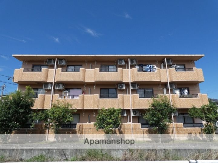 ラピスグランの外観