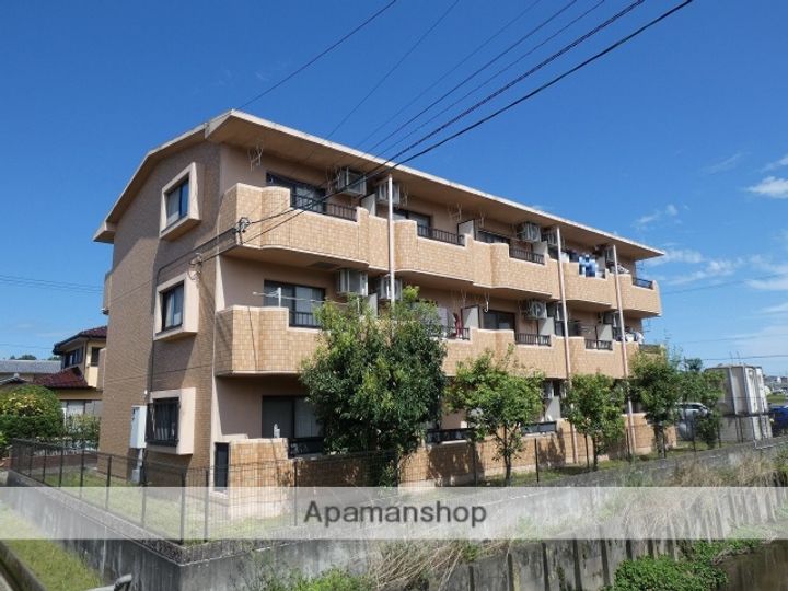 ラピスグランの外観