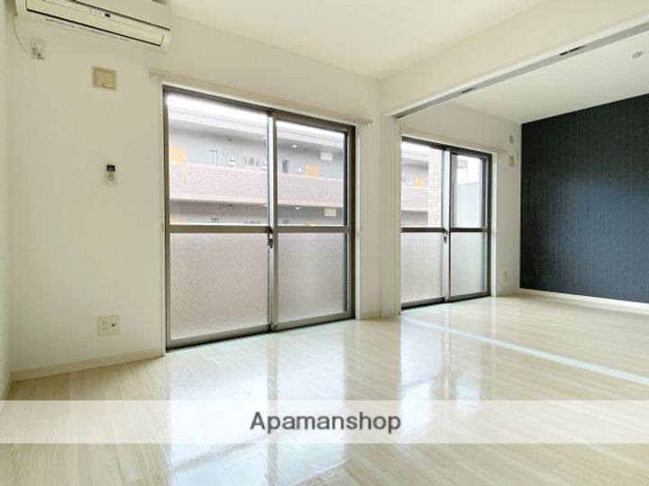 ソレアードの内装