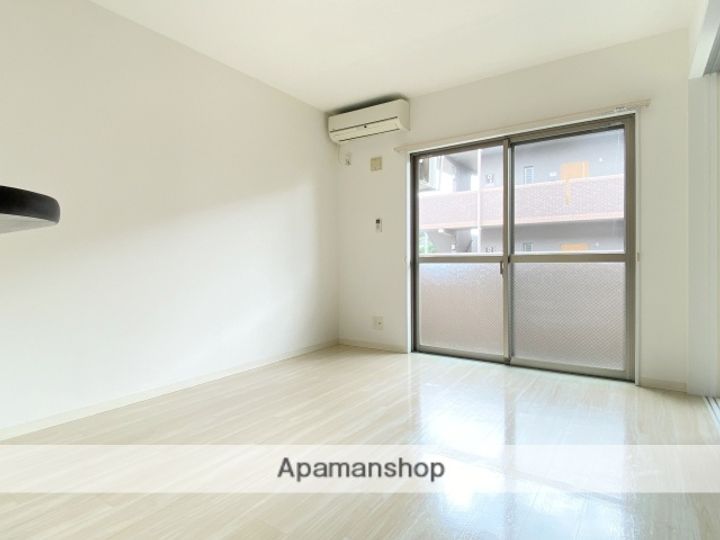 ソレアードの居間