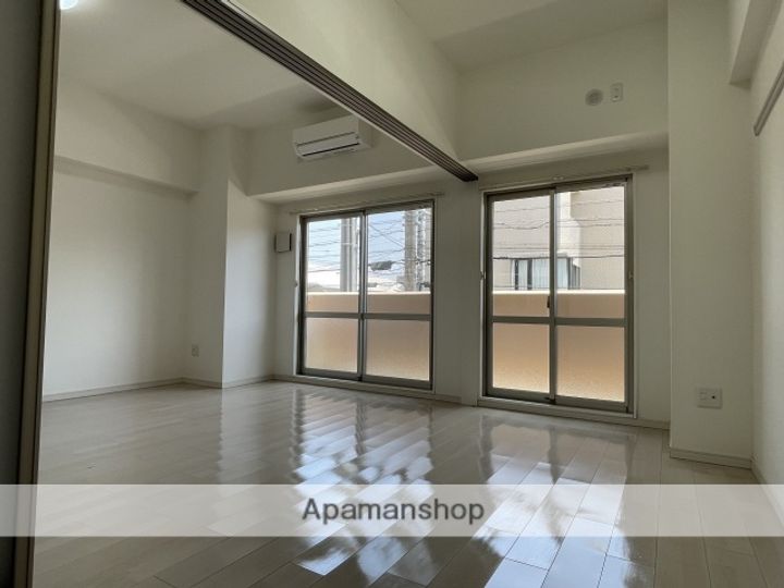 ザ クレスト元浜の内装