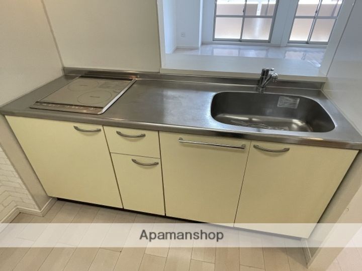 ザ クレスト元浜の内装