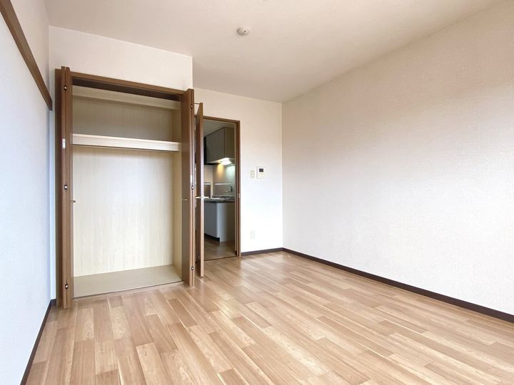 ドミールの内装