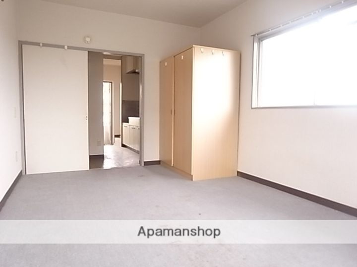 サンビレッジの居間