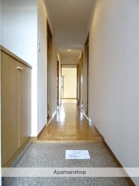 エスペランサAOIの玄関