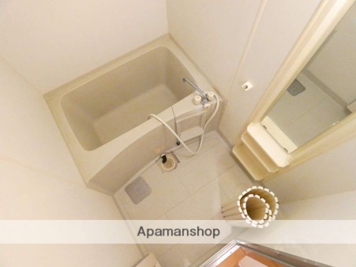 フレアコートの風呂