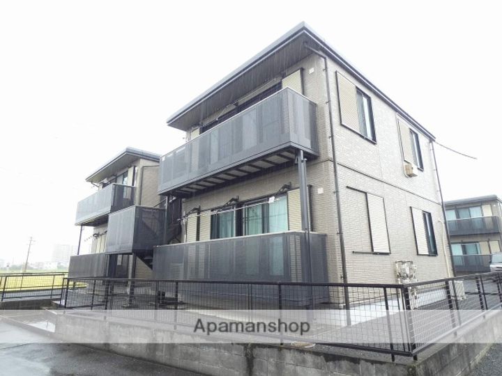 ファミーユAの外観