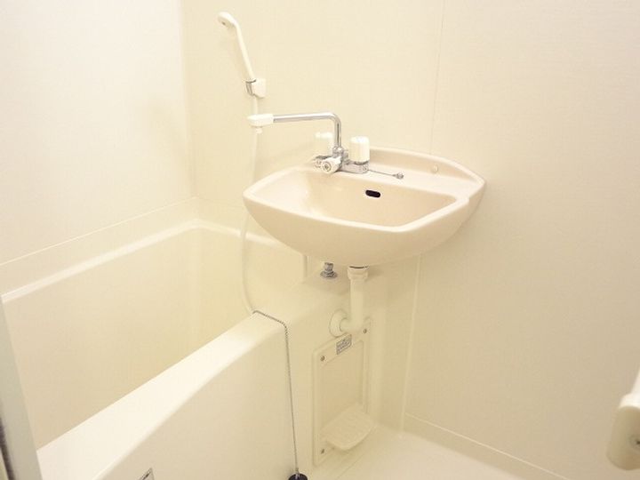 レオネクストあおいの風呂
