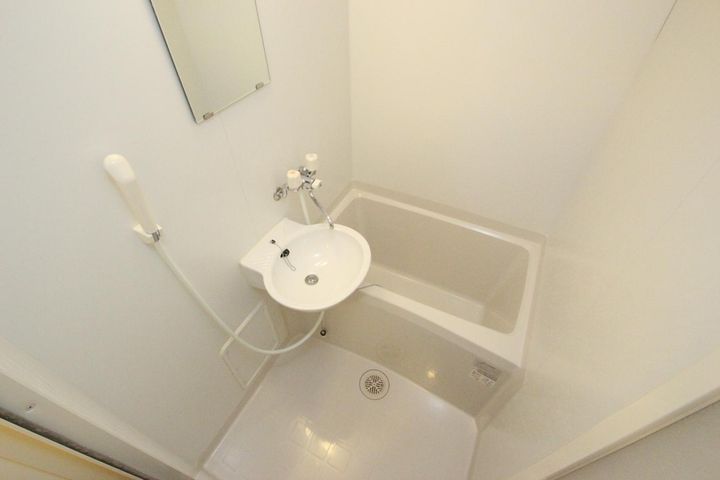 レオパレス堀越の風呂